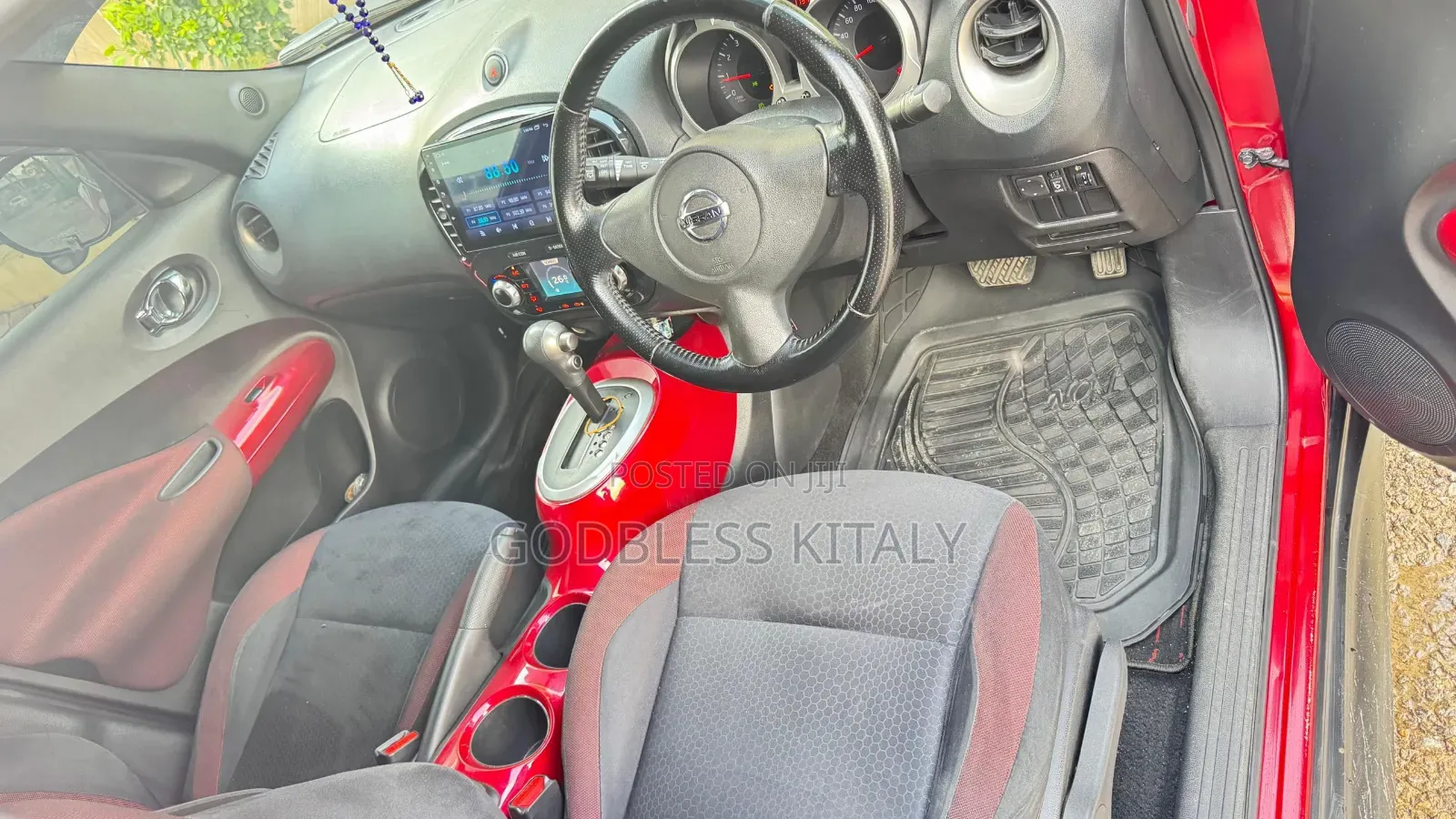 Nissan Juke SV 2012 Red