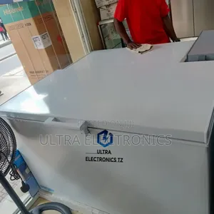 Original TCL Chest Freezer With Handle (Ina Mshikio) Capacity:- 300l