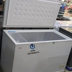 Original TCL Chest Freezer With Handle (Ina Mshikio) Capacity:- 300l