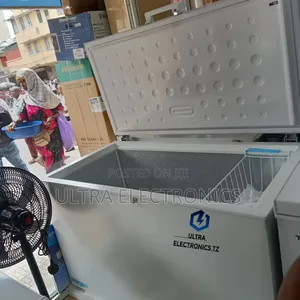 Original TCL Chest Freezer With Handle (Ina Mshikio) Capacity:- 300l