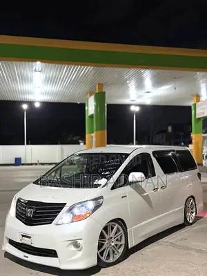 Toyota Alphard 2.4 Petrol FWD 2008 White
