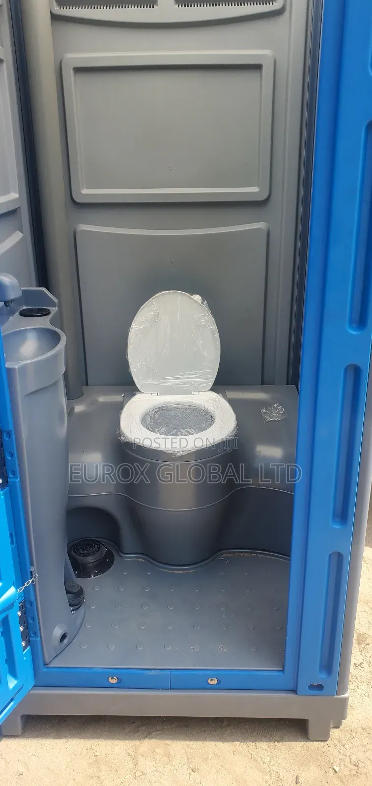Brand New Mobile Toilets for Sale – Strong Durable