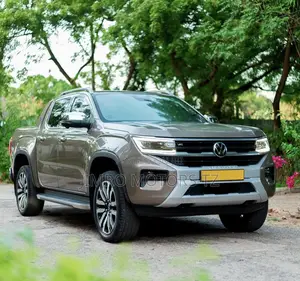 Volkswagen Amarok 2023 Burgundy