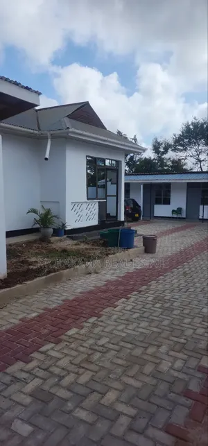Furnished 11bdrm House in Mchakama Real Estate, Goba for sale