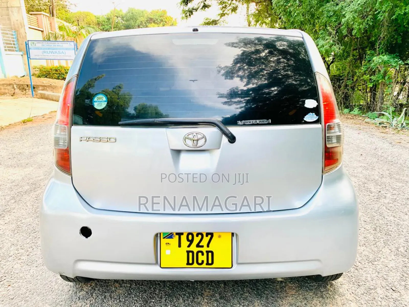 Toyota Passo 2004 Silver