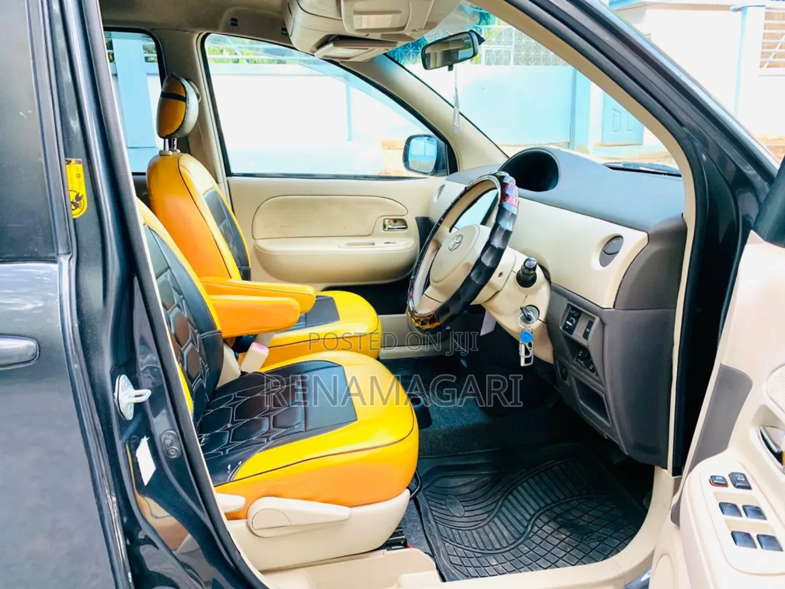 Toyota Sienta 2006 Gray