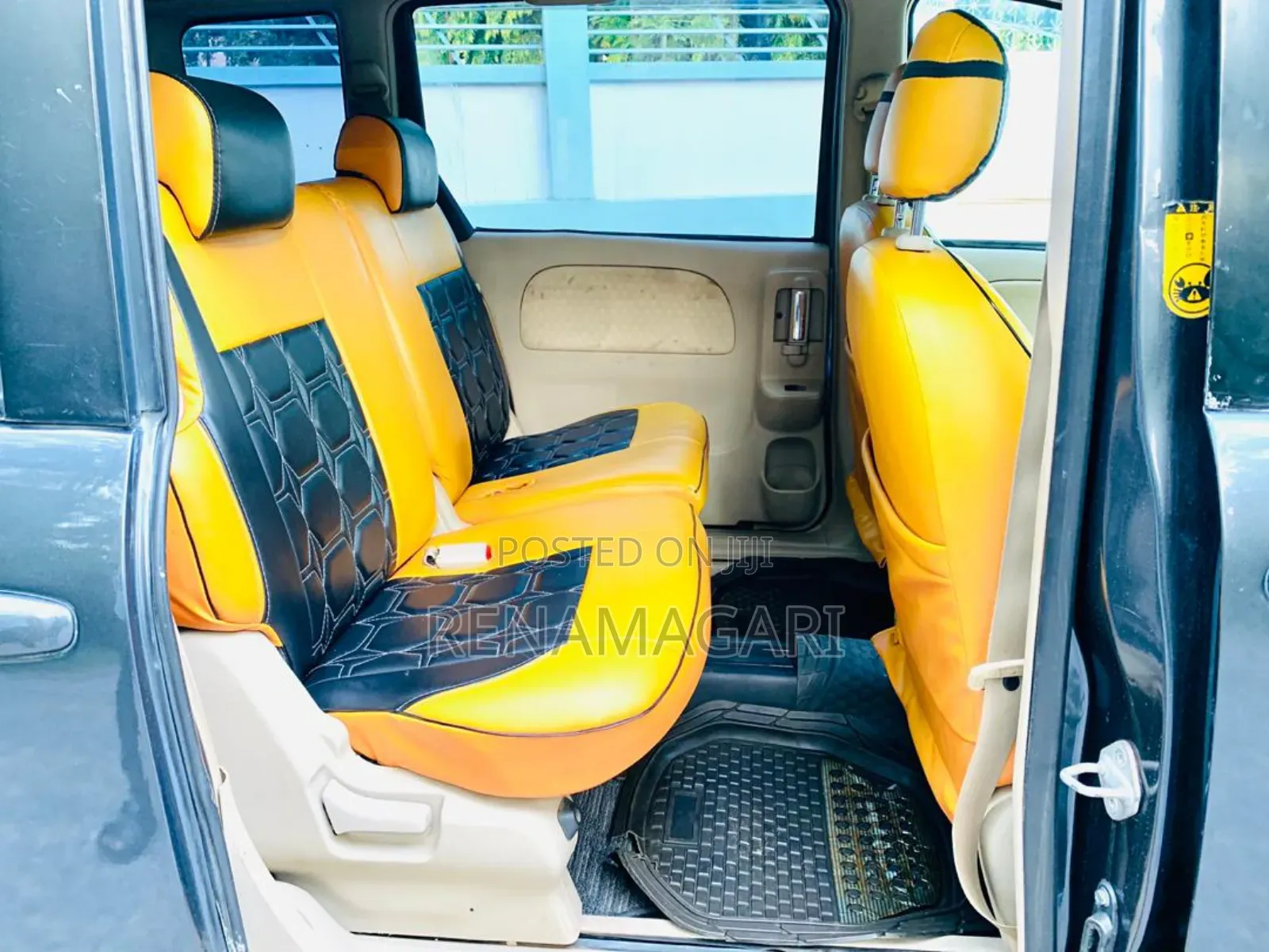 Toyota Sienta 2006 Gray