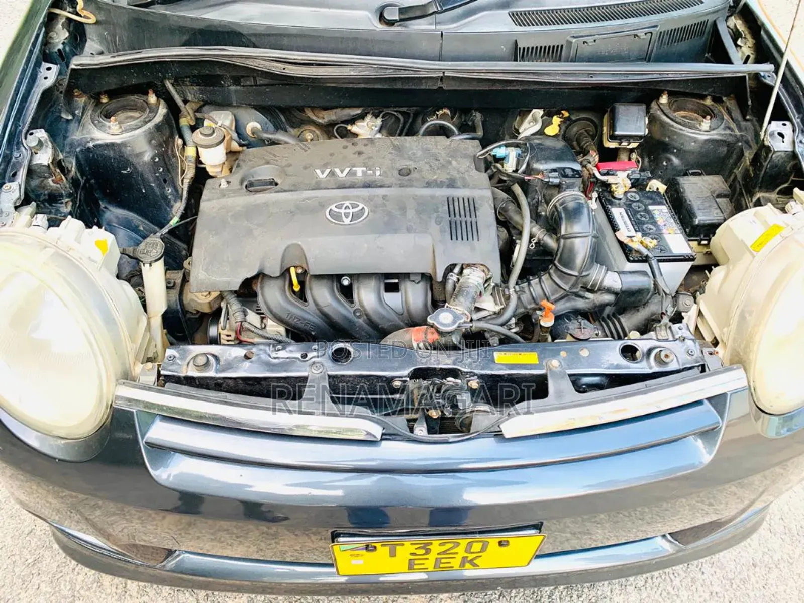 Toyota Sienta 2006 Gray