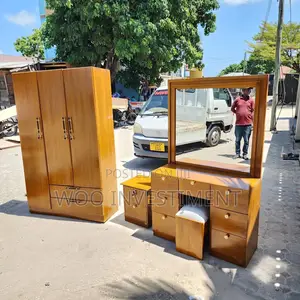 Makabati Makabati Milango Miwiili,Mitatu Na Minne Yanapatikana