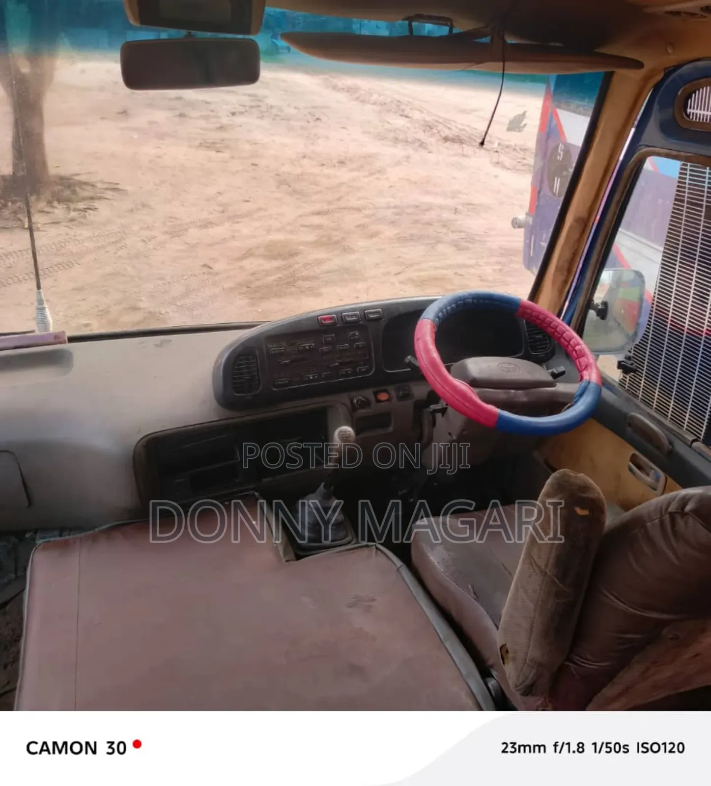 Toyota Coaster 2004 Blue