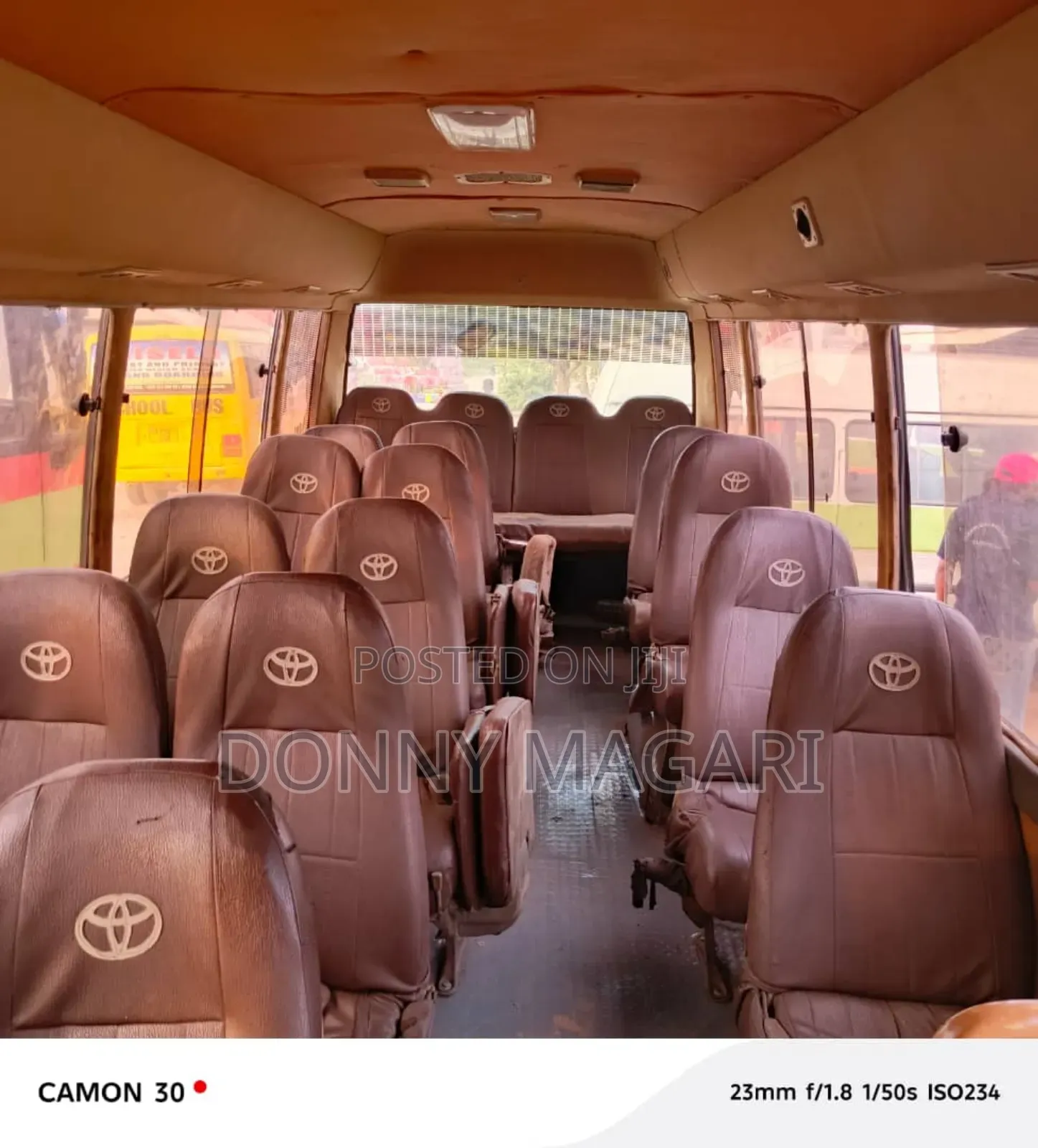 Toyota Coaster 2004 Blue