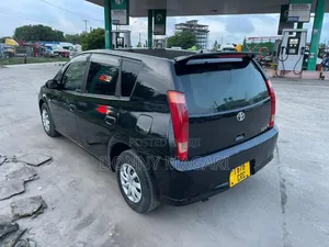 Toyota Opa 2005 Black