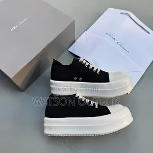 Men's Shoe Sneakers in Boot and Normal Form Very Very Original