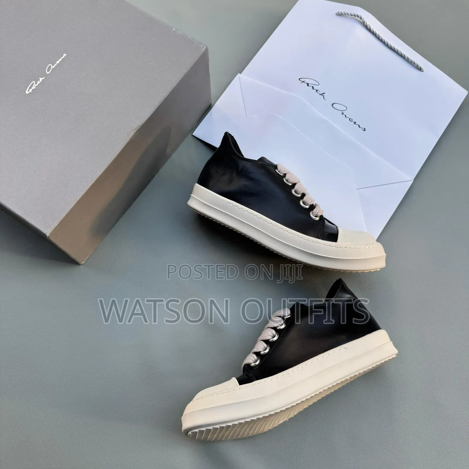 Men's Shoe Sneakers in Boot and Normal Form Very Very Original