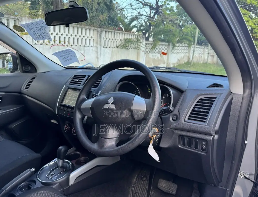 Mitsubishi RVR 2010 Gray