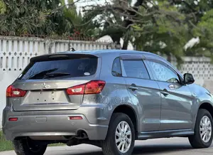 Mitsubishi RVR 2010 Gray