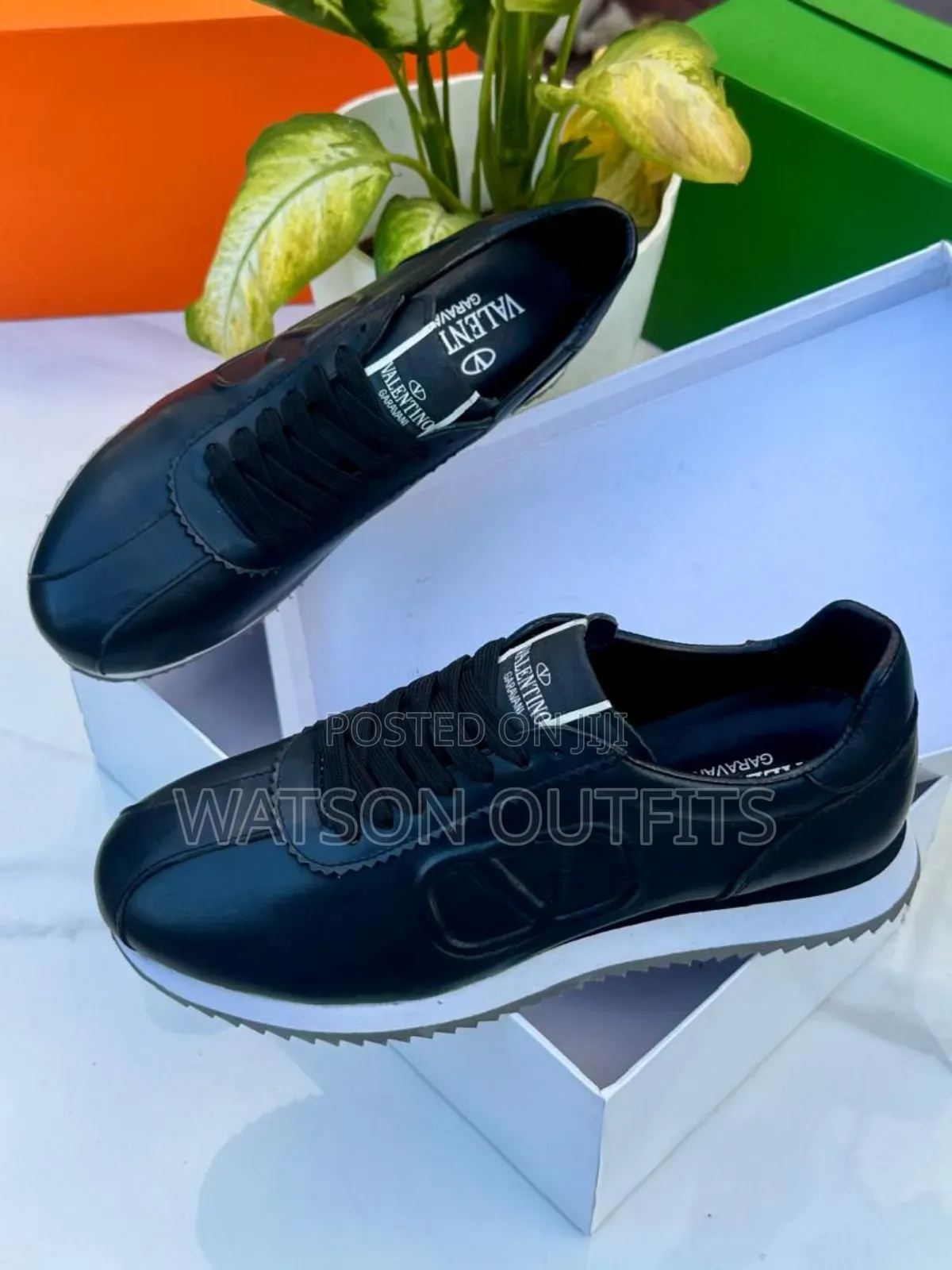 Sneaker Shoes or Viatu Vya Raba Vya Vg