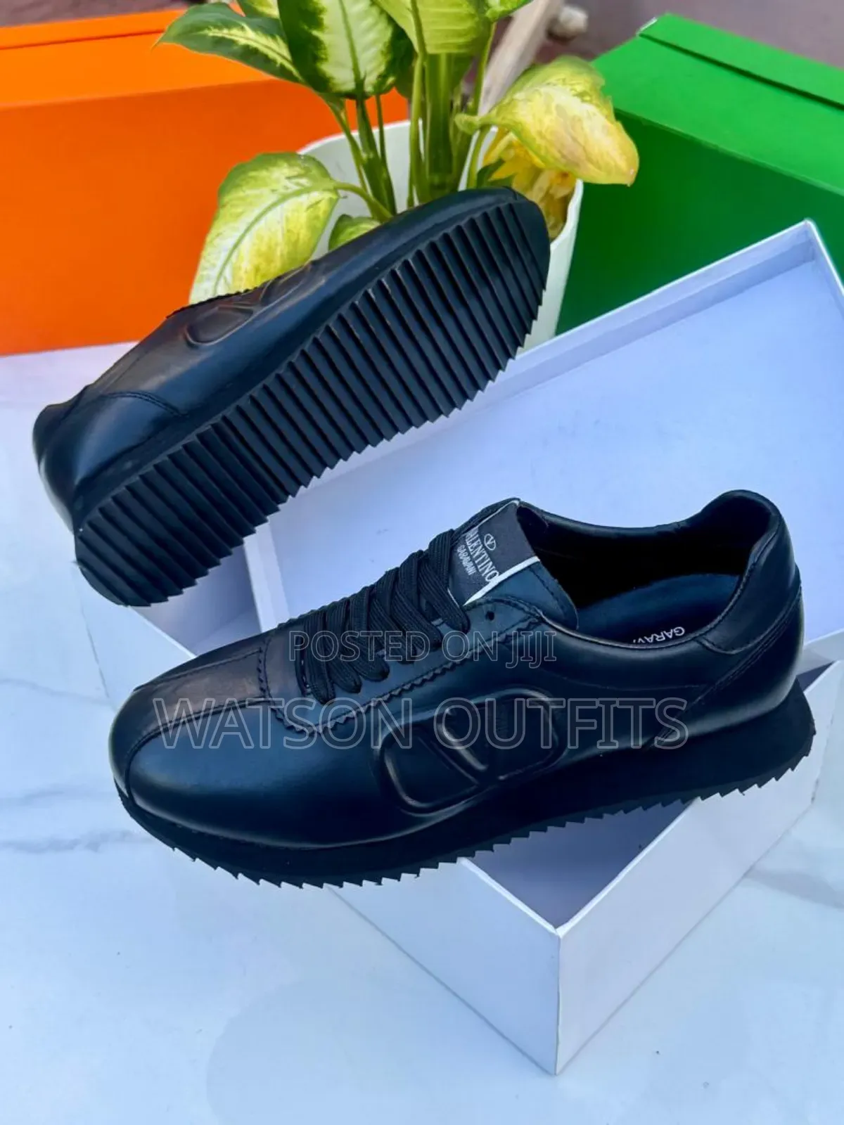 Sneaker Shoes or Viatu Vya Raba Vya Vg