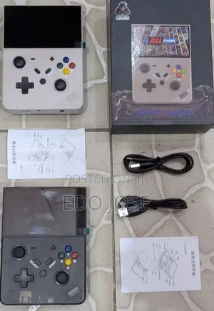 Handheld Game Console