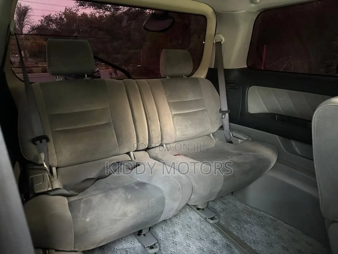 Toyota Alphard 2005 Gray