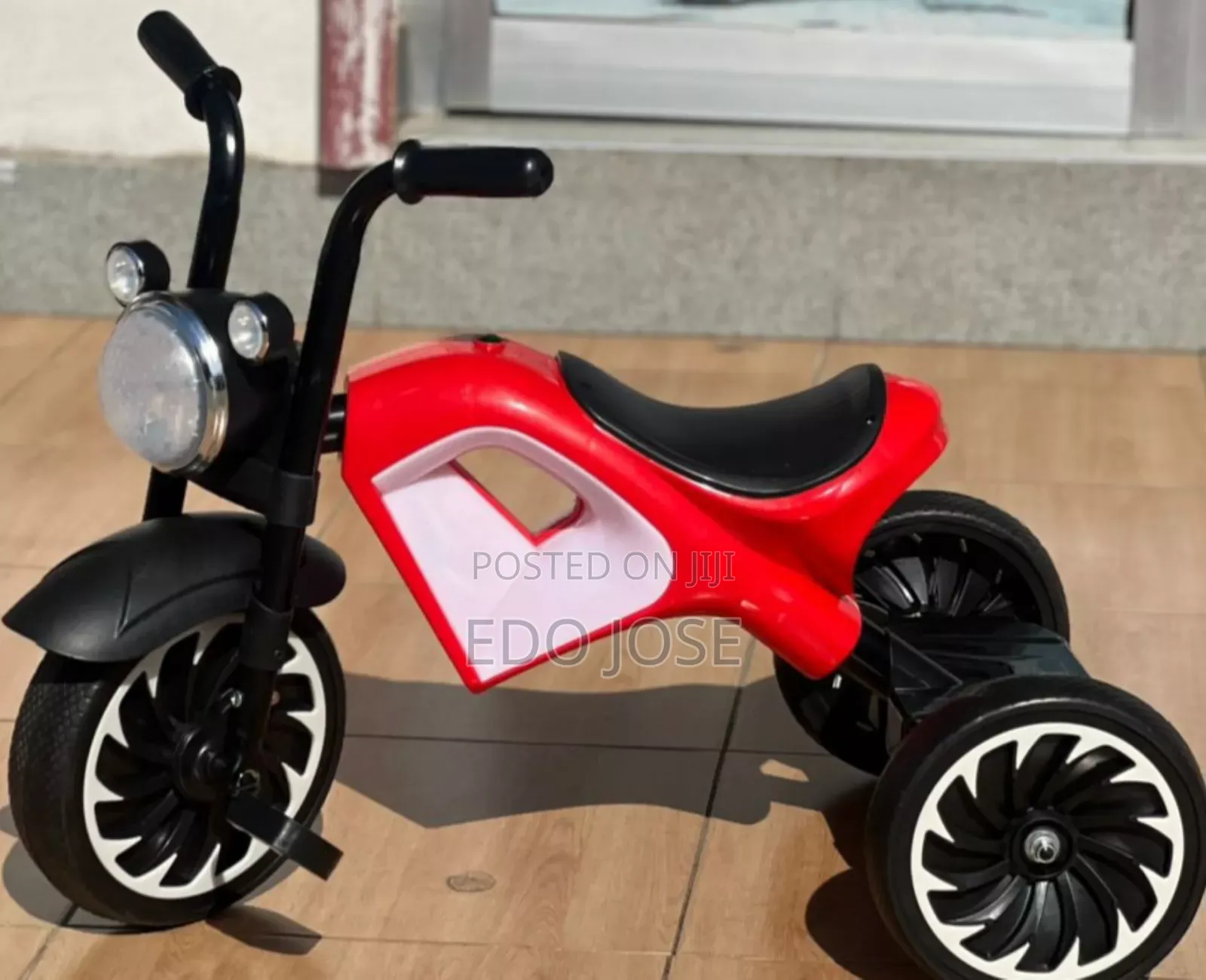 Tricycle / Trike