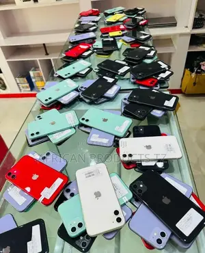 Apple iPhone 11 64 GB Black