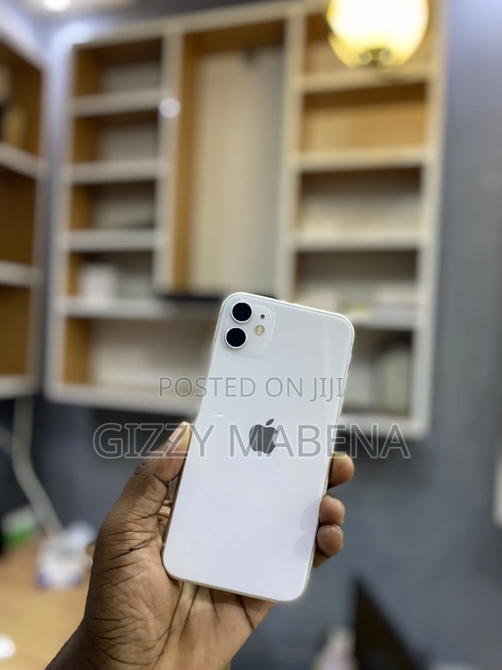 Apple iPhone 11 64 GB White