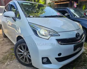 Toyota Ractis 2014 Off white