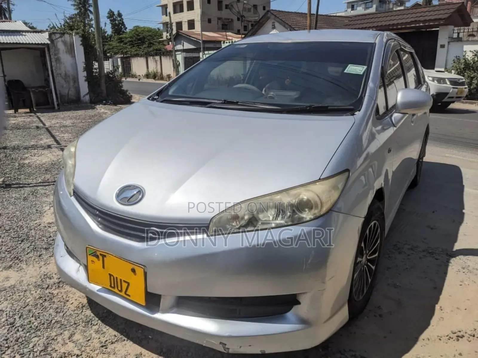 Toyota Wish 2012 Silver