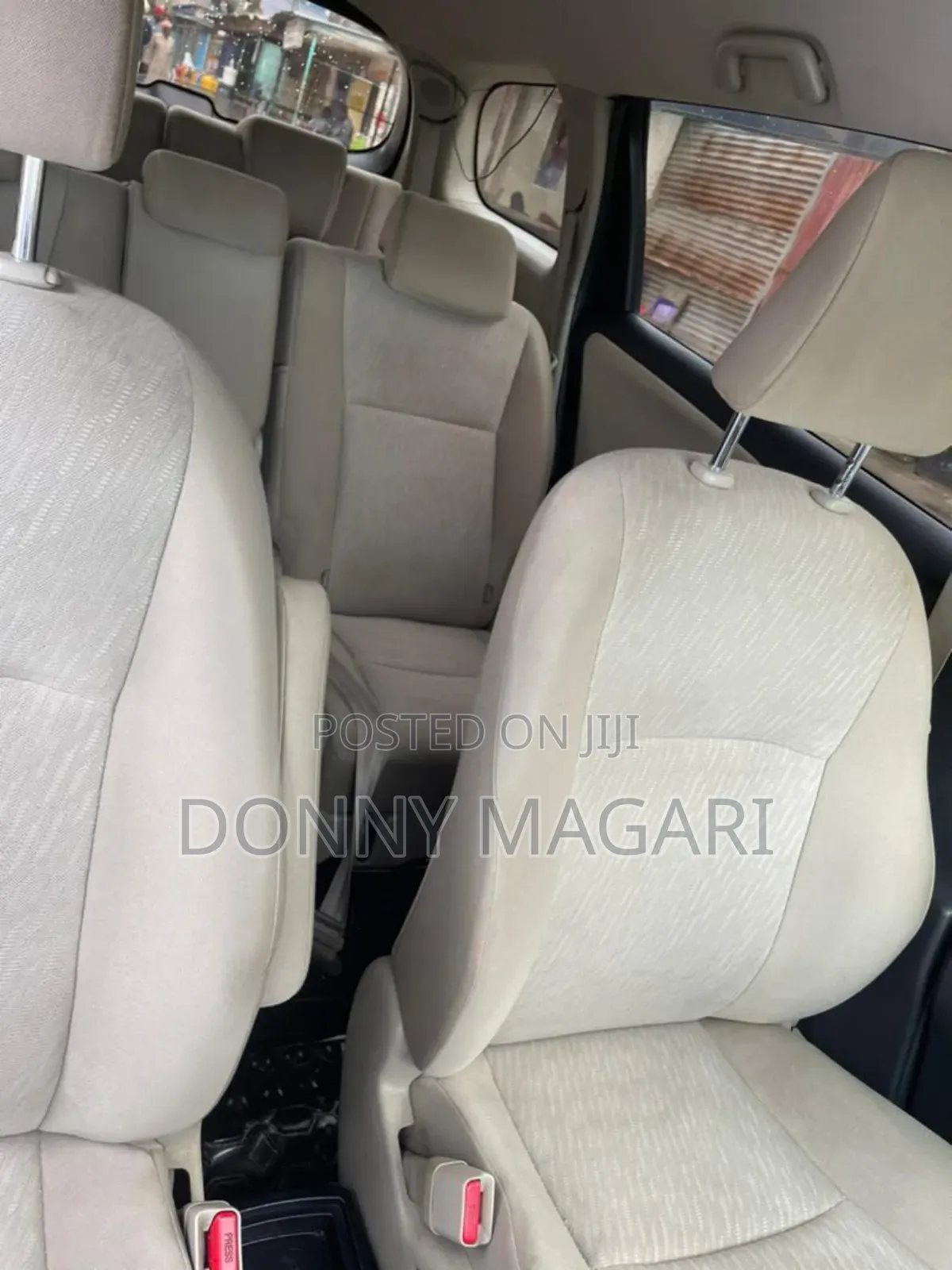 Toyota Wish 2012 Silver