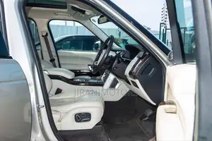 Land Rover Range Rover Vogue 2016 Silver