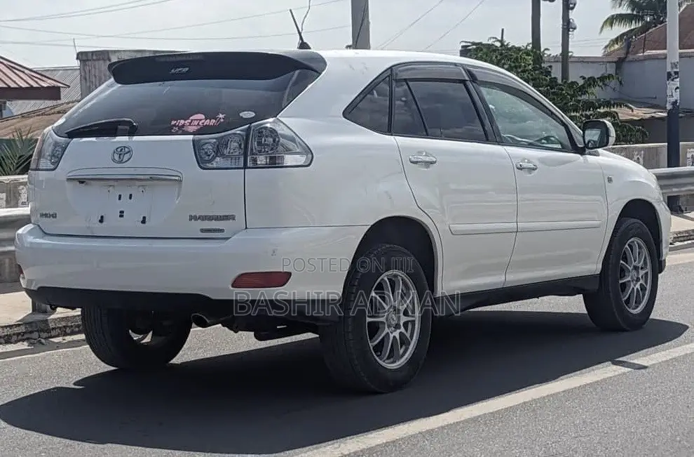 Toyota Harrier 2.4 2007 White