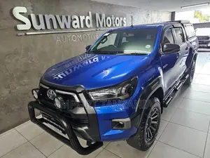 Toyota Hilux 2021 Blue
