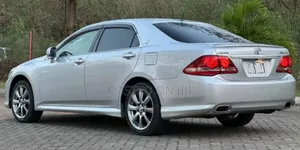 Toyota Crown 2008 Silver
