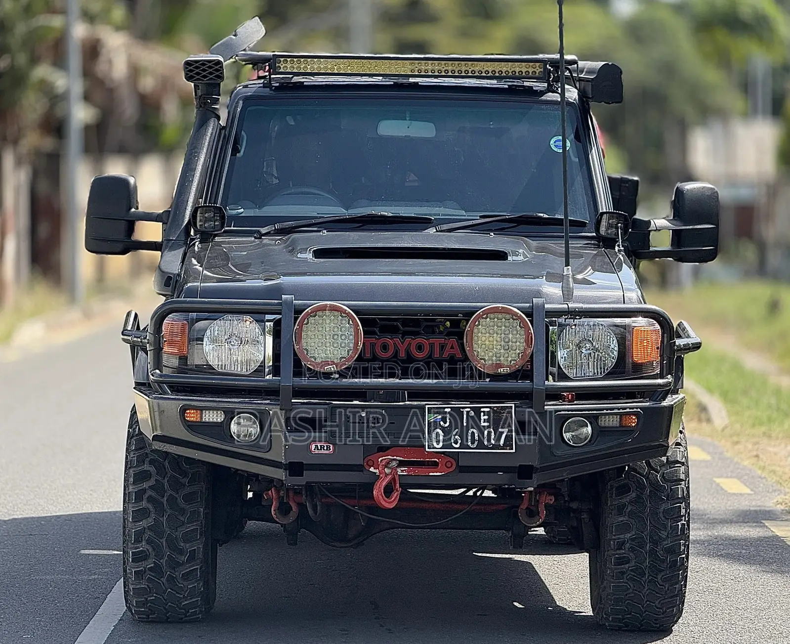Toyota Land Cruiser 79 Series 2015 Black