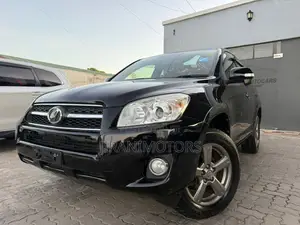 Toyota RAV4 2.5 2012 Black