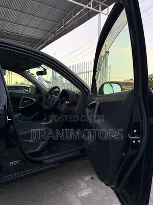 Toyota RAV4 2.5 2012 Black