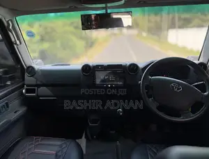 Toyota Land Cruiser 79 Series 2015 Black