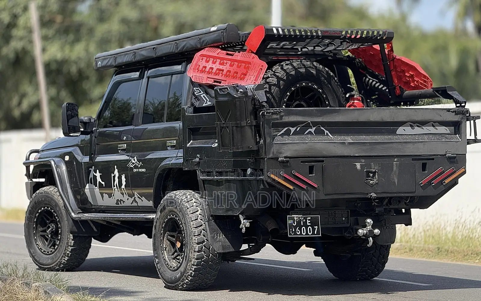 Toyota Land Cruiser 79 Series 2015 Black