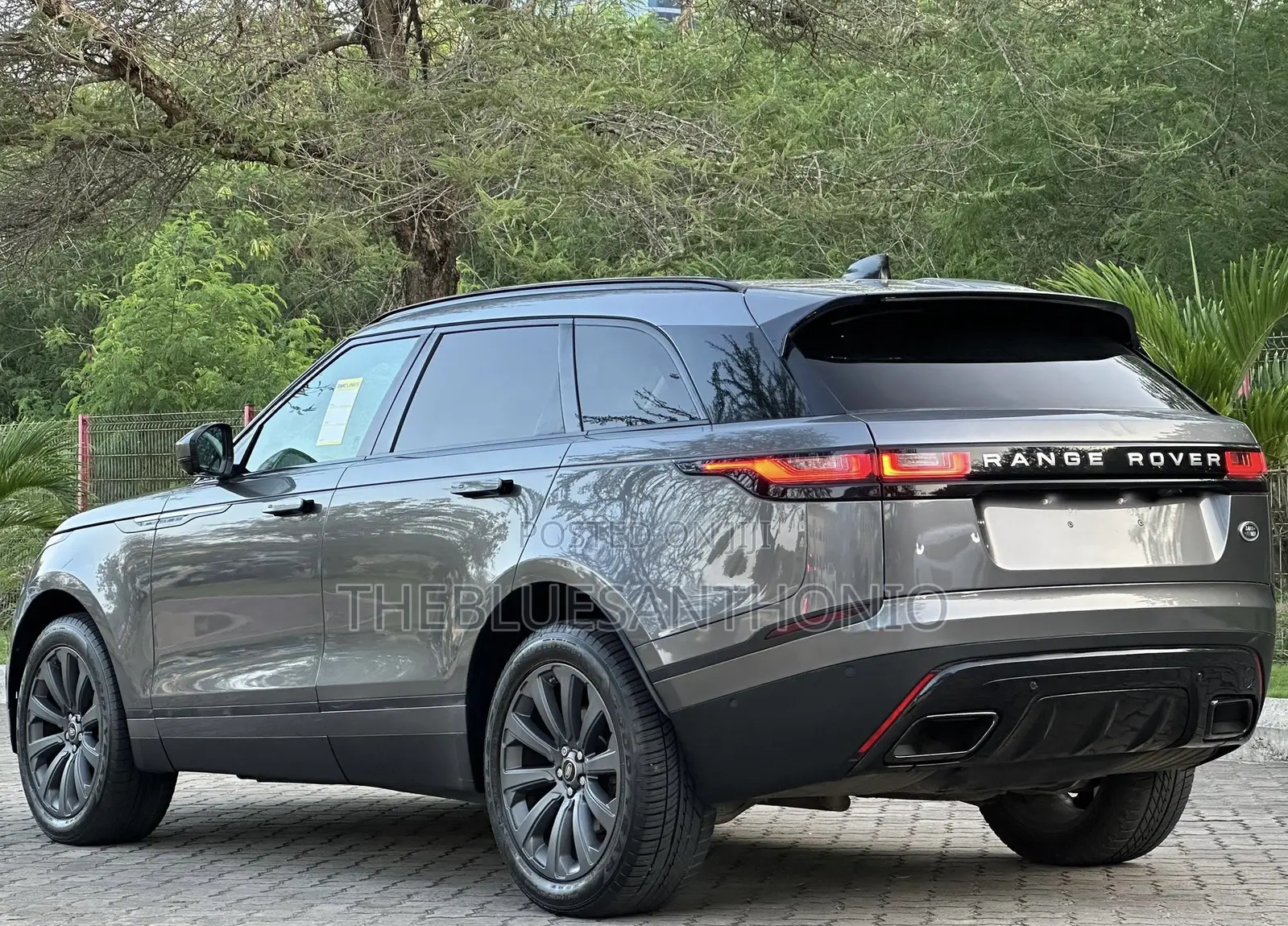 Land Rover Range Rover Velar 2018 Gray
