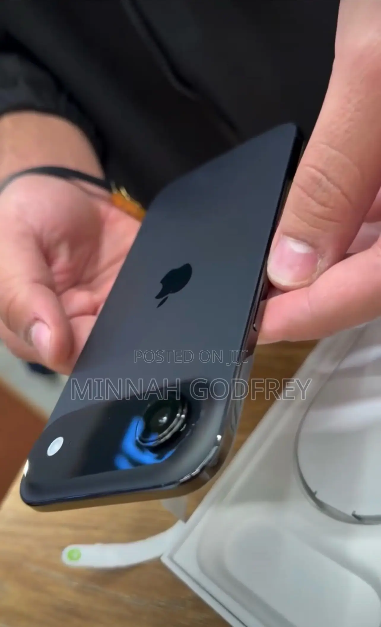 New Apple iPhone Air 256 GB Black