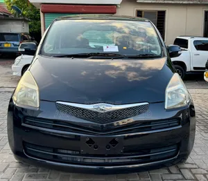 Toyota Ractis 2006 Black