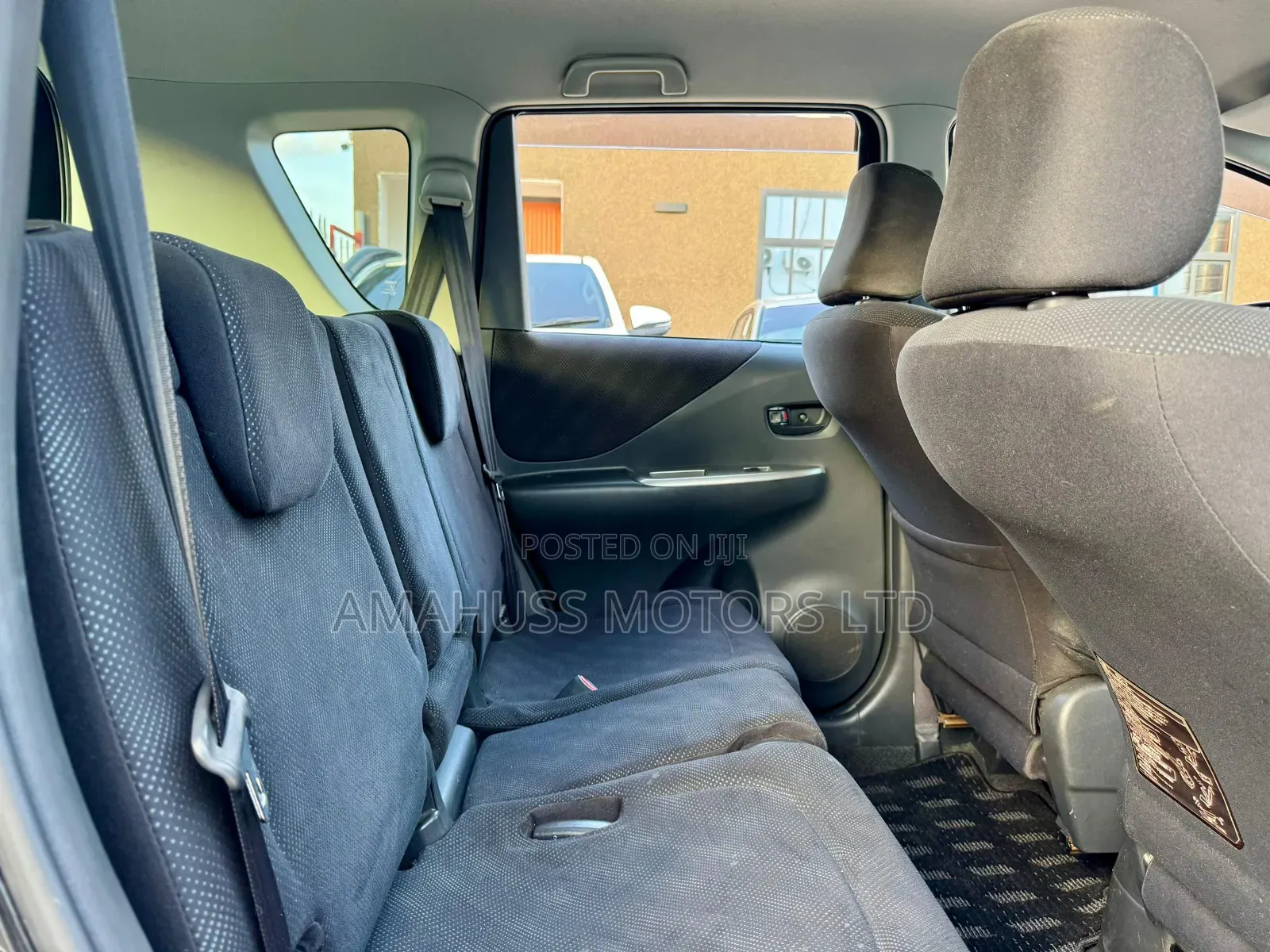 Toyota Ractis 2006 Black