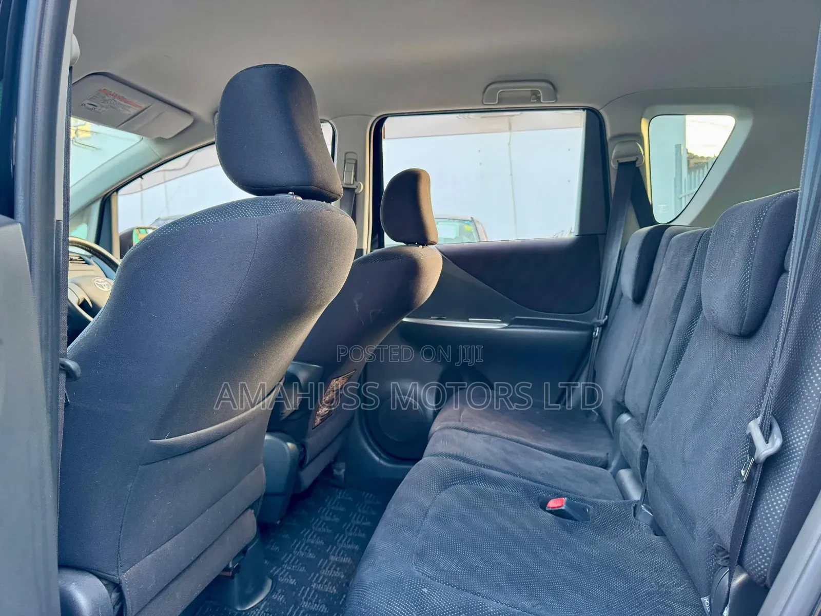 Toyota Ractis 2006 Black