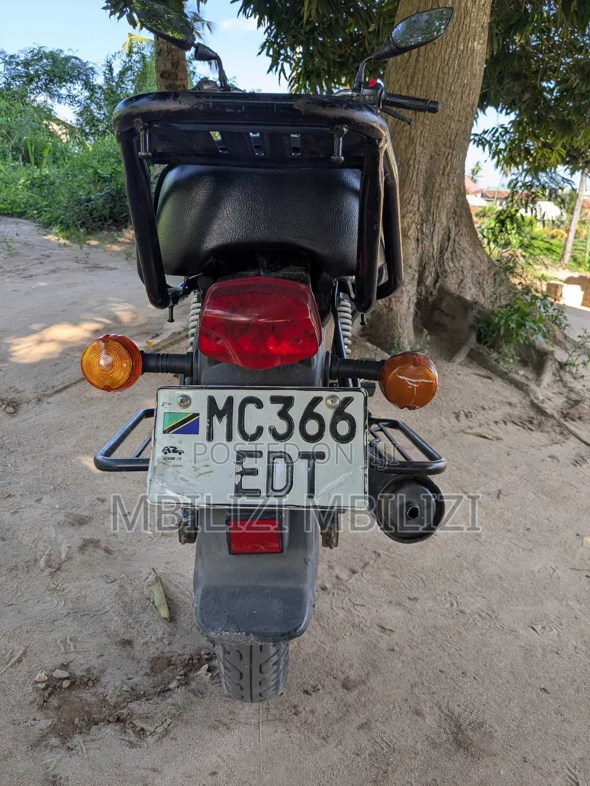 TVS 2025 Black