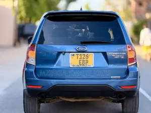 Subaru Forester 2010 Blue