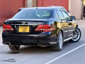 Toyota Crown 2008 Black