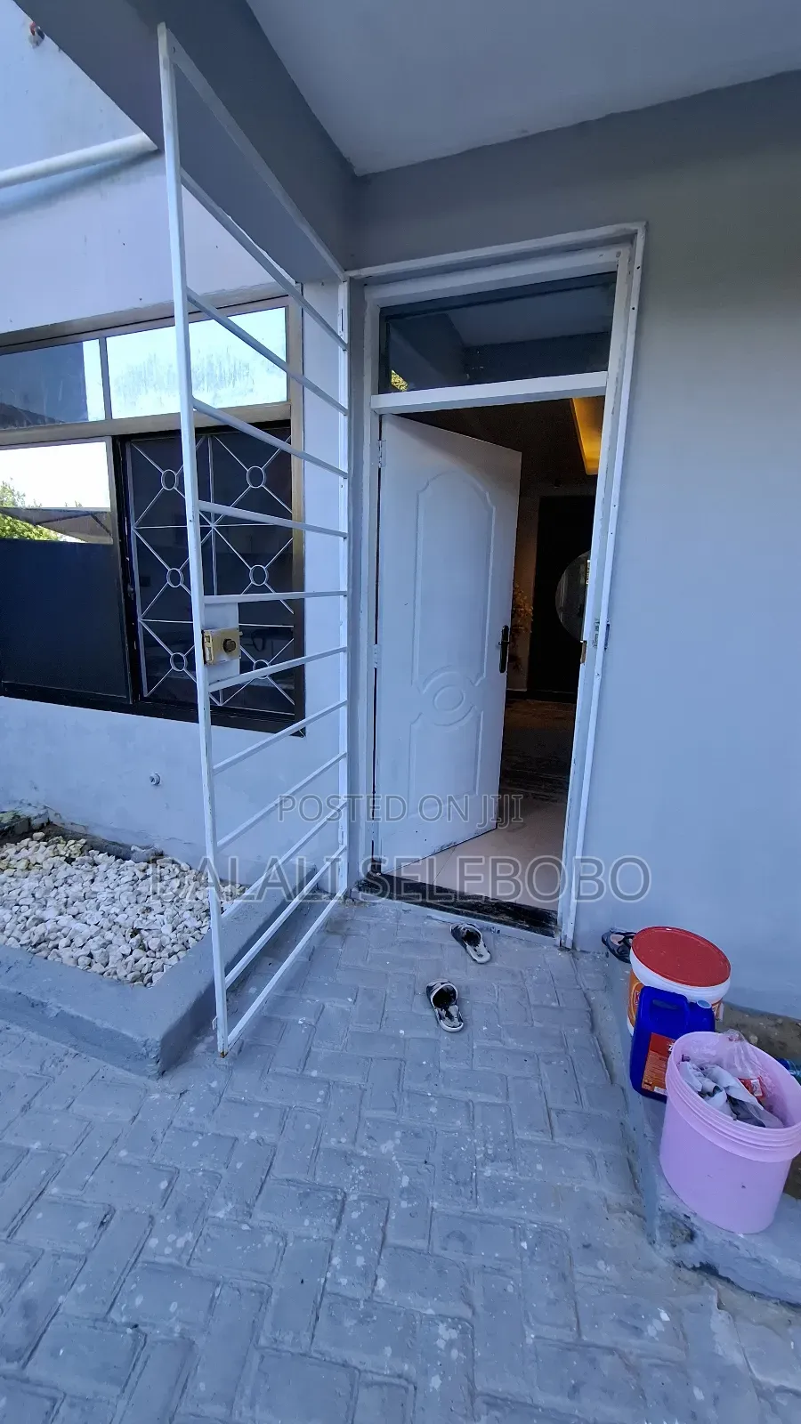 Furnished 1bdrm Bungalow in Mikocheni B for rent