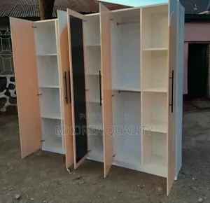 Kabati Ya Nguo Ya Kisasa