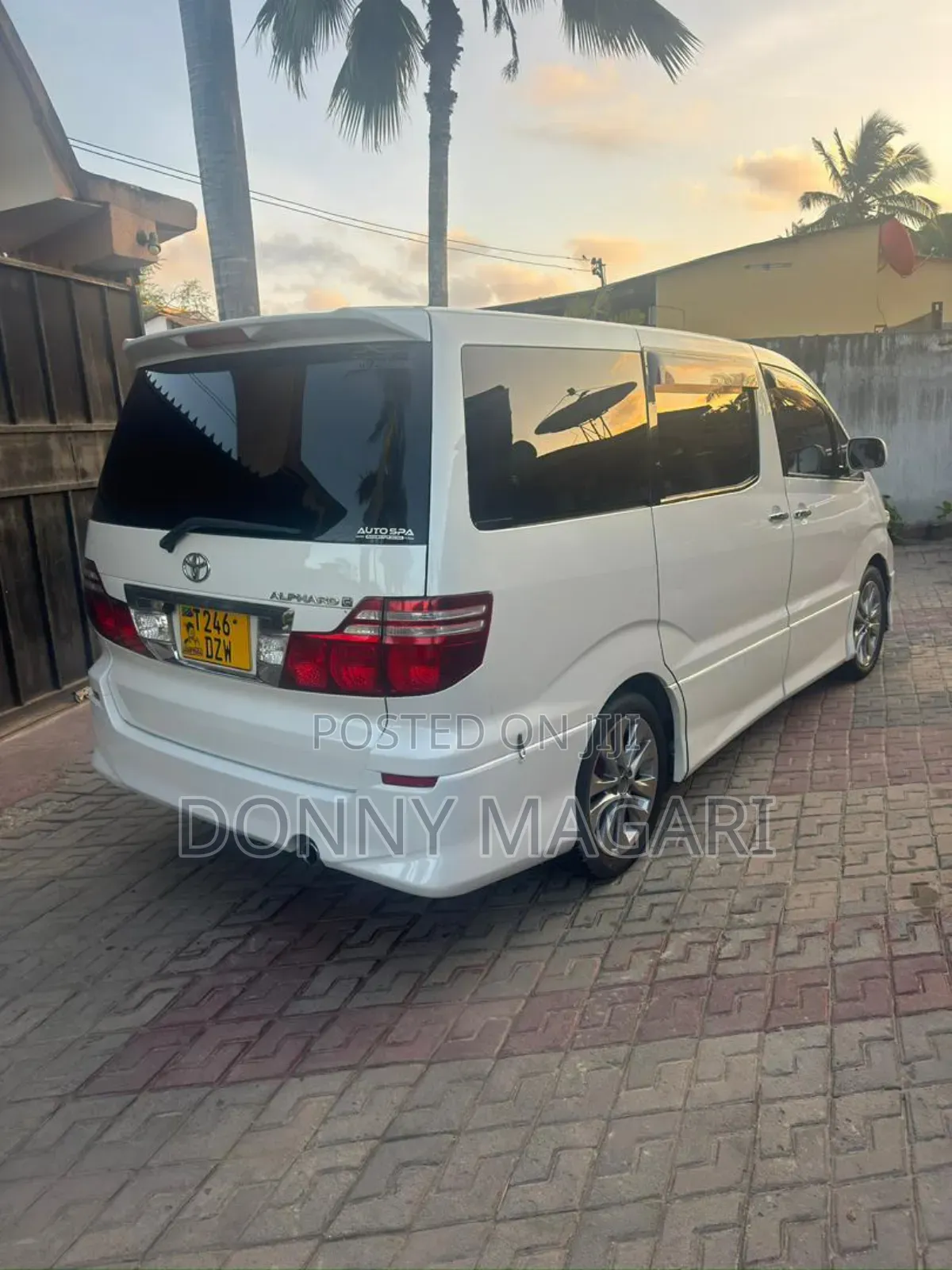 Toyota Alphard 2006 White